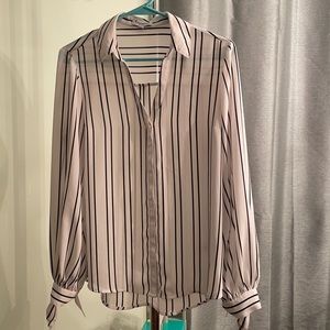 Express small black and white striped blouse